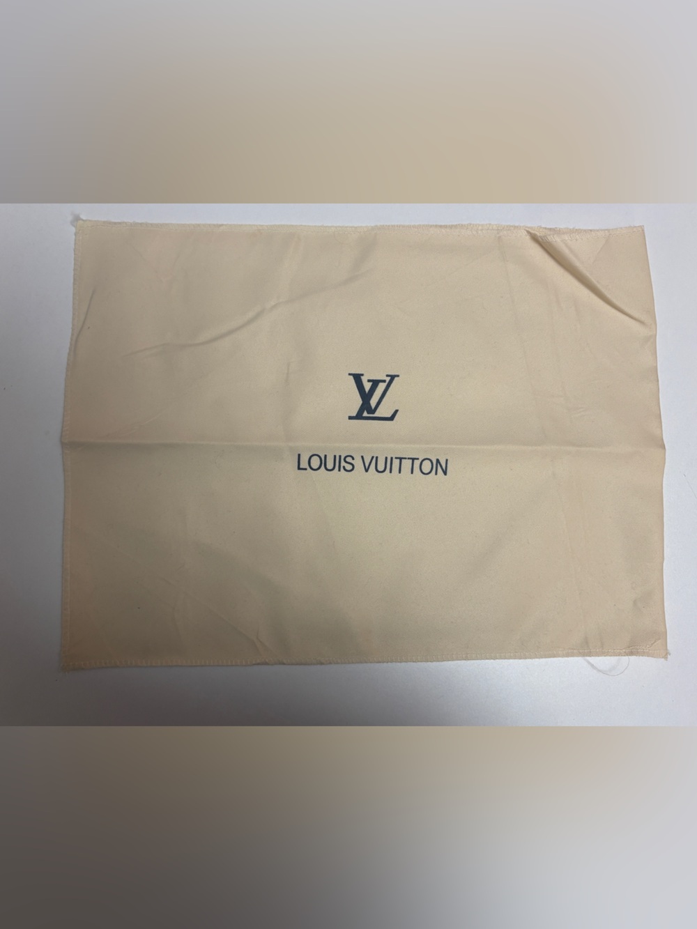Louis Vuitton Beige Dust Bag with Navy Logo